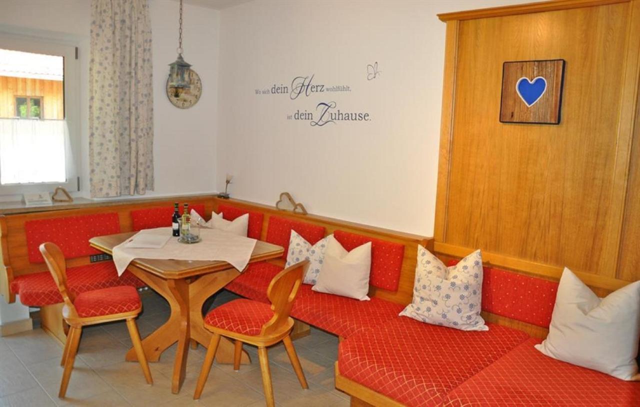 Gaestehaus Bergkristall Wallgau Luaran gambar