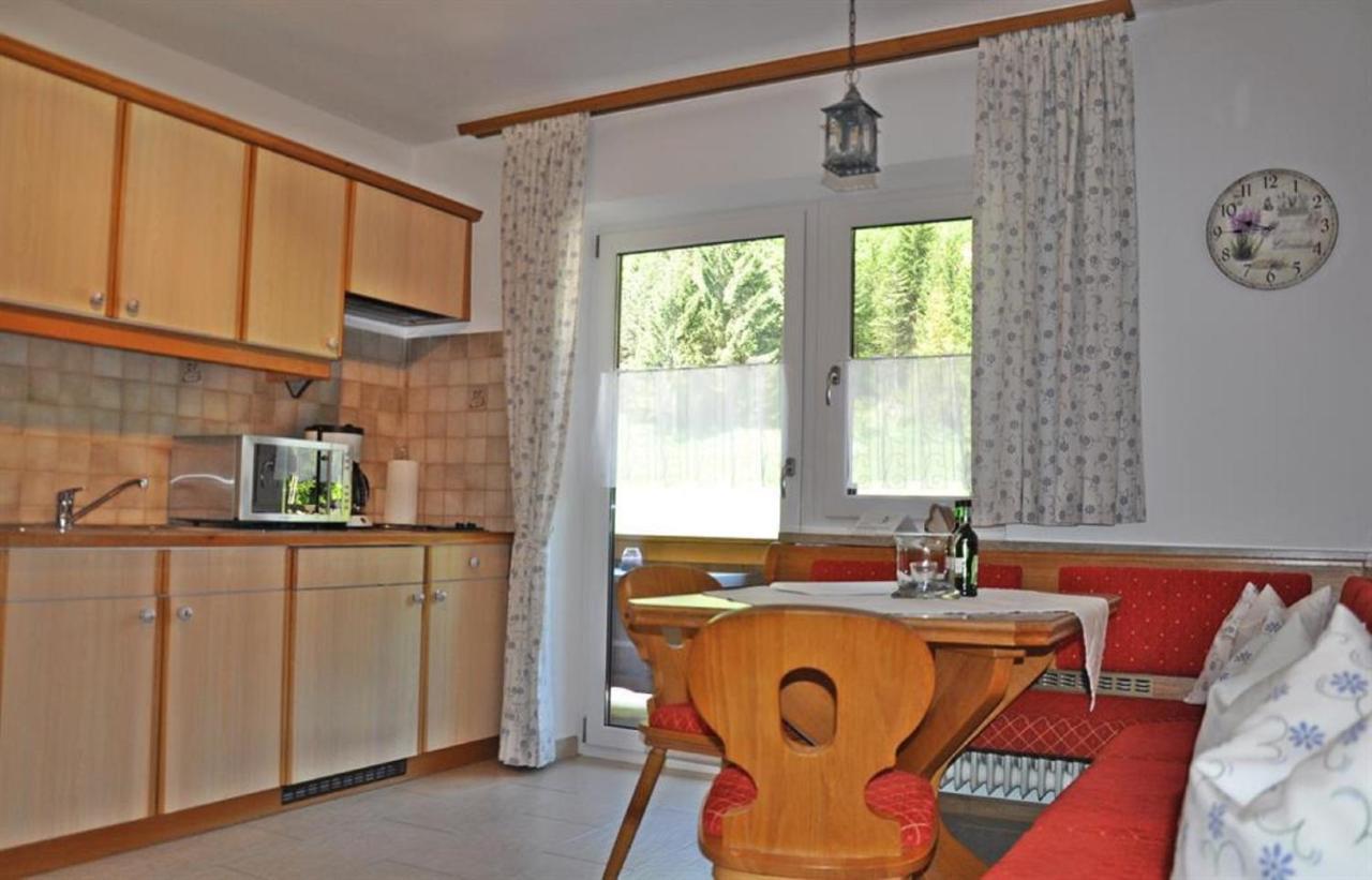 Gaestehaus Bergkristall Wallgau Luaran gambar